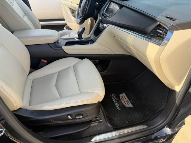 2018 Cadillac XT5 Image 11