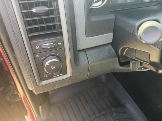 2013 RAM 1500 Image 7