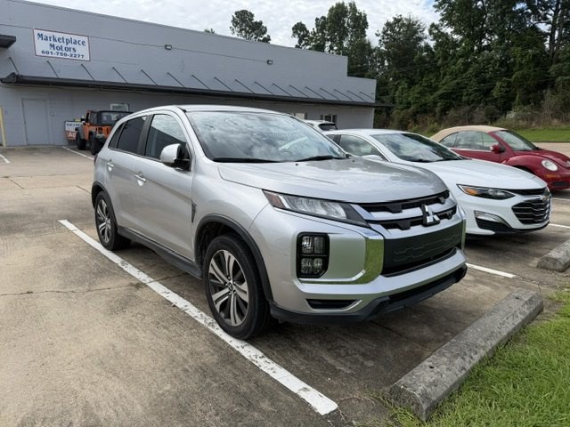 2021 Mitsubishi Outlander Image 5