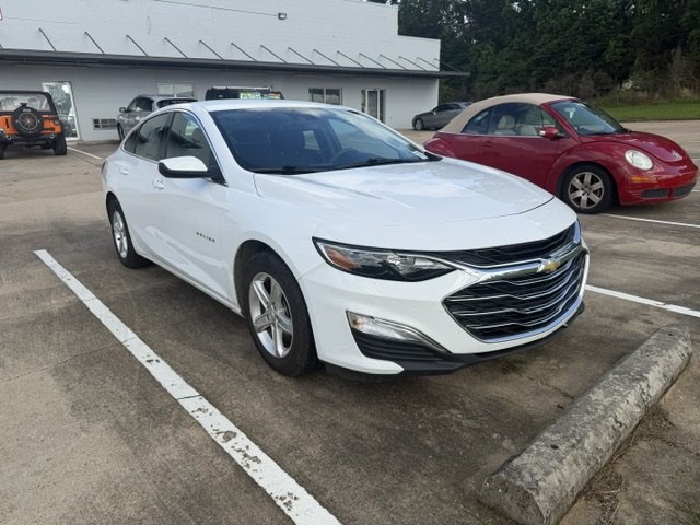 2022 Chevrolet Malibu Image 4