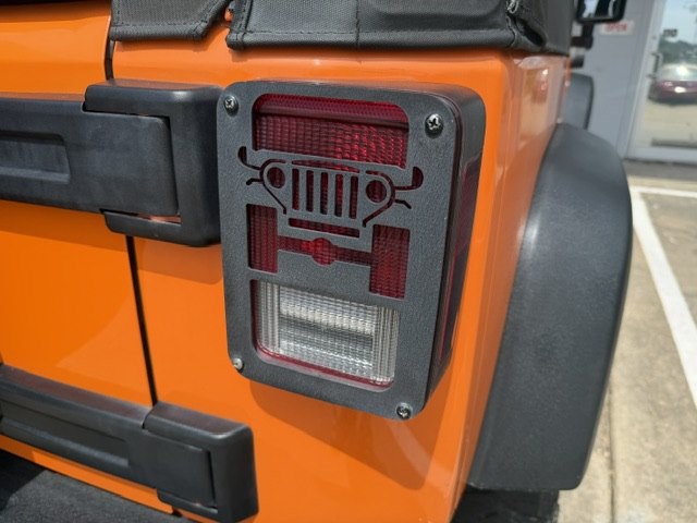 2012 Jeep Wrangler Image 3