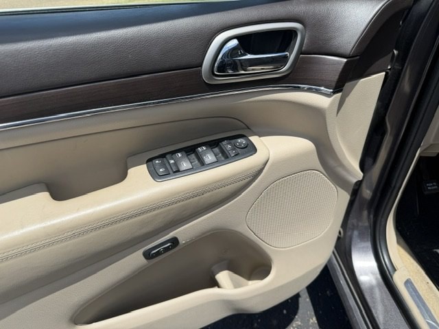 2015 Jeep Grand Cherokee Image 7