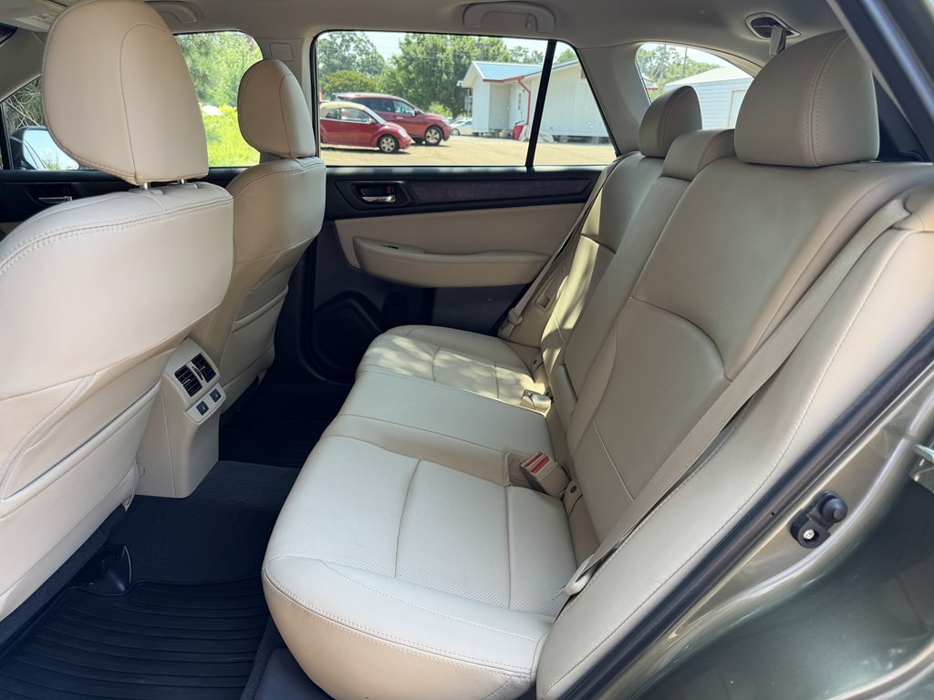 2017 Subaru Outback Image 14