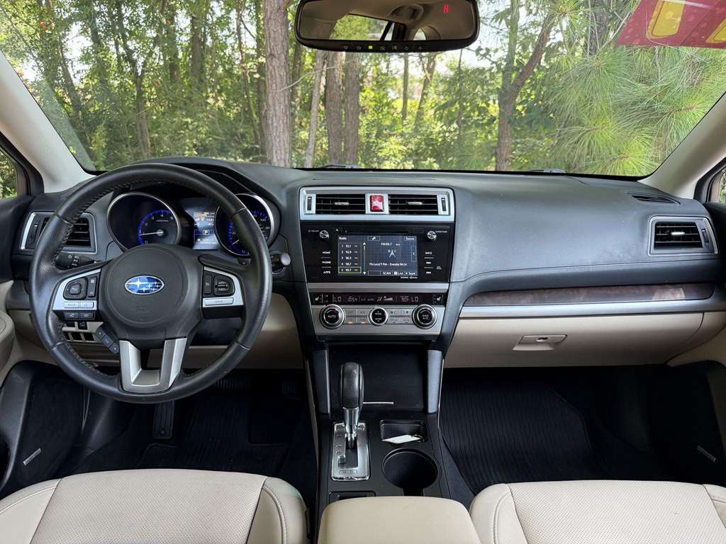 2017 Subaru Outback Image 16