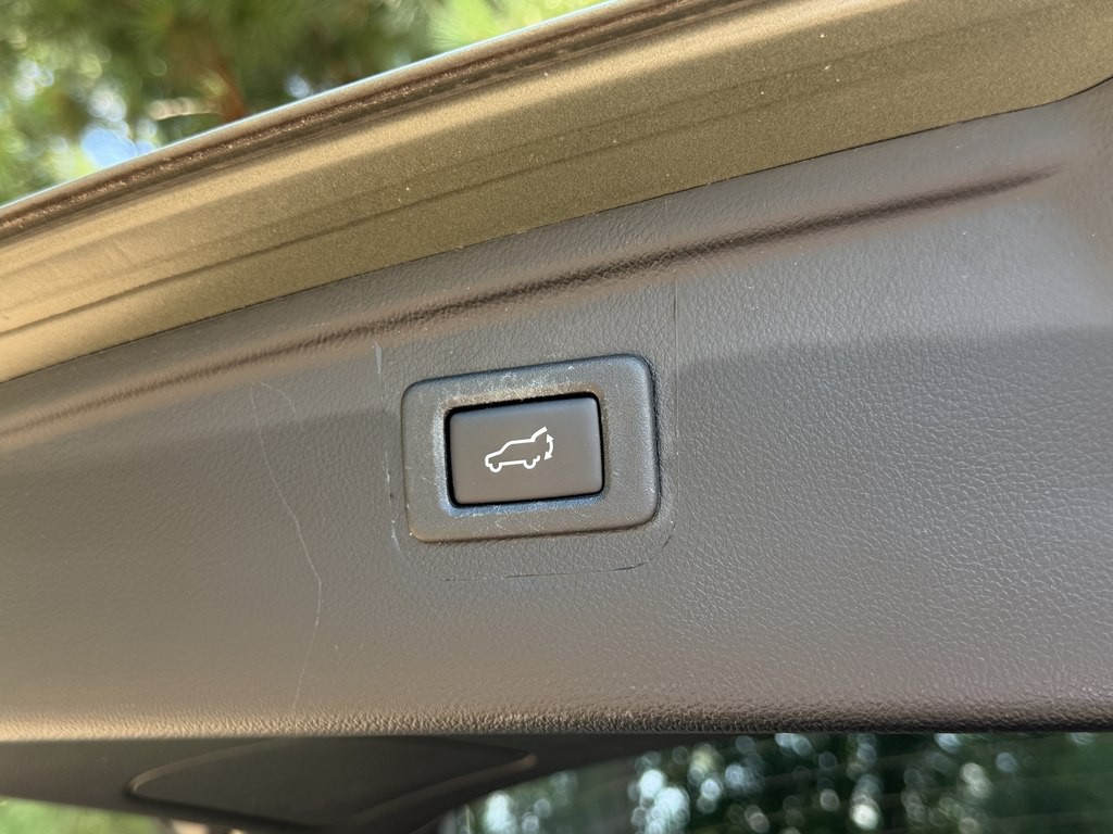 2017 Subaru Outback Image 26