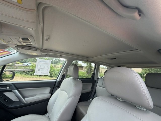 2015 Subaru Forester Image 19