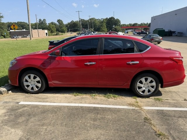 2017 Nissan Sentra Image 2