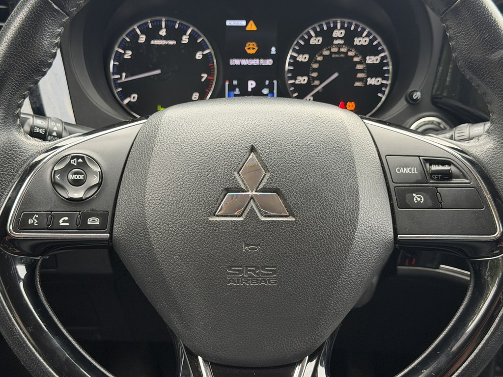 2019 Mitsubishi Outlander Image 15