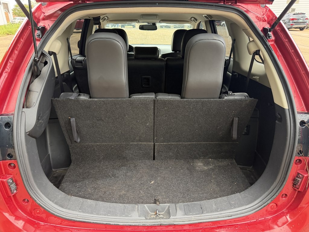 2019 Mitsubishi Outlander Image 18