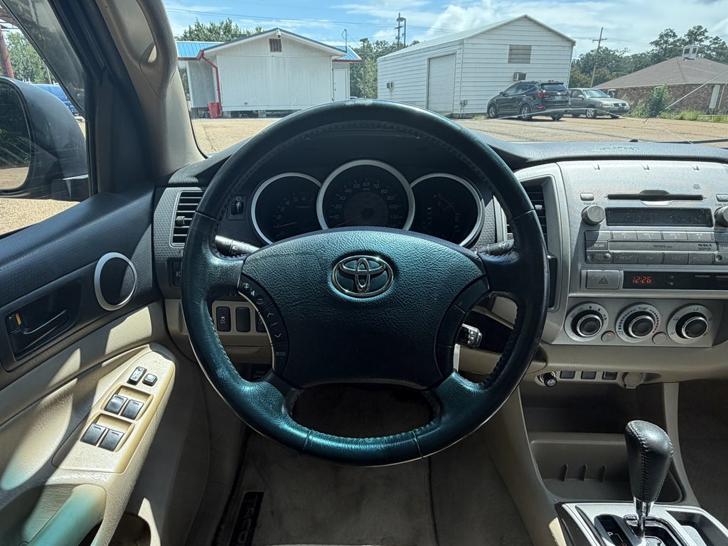2009 Toyota Tacoma Image 17