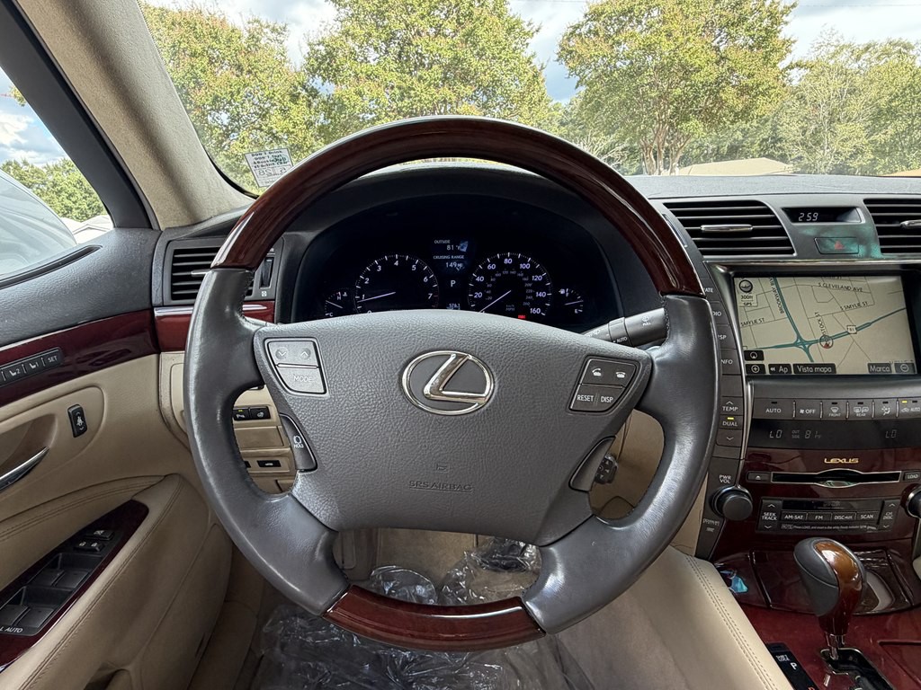 2007 Lexus LS 460 Image 20