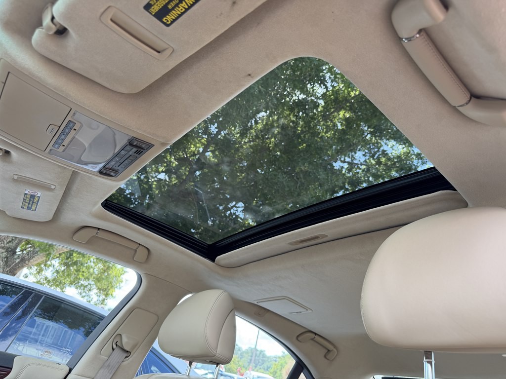 2007 Lexus LS 460 Image 23
