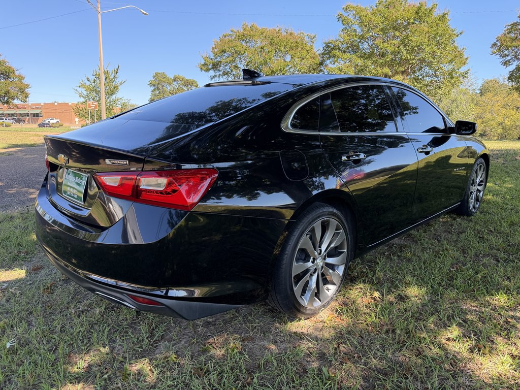 2016 Chevrolet Malibu Image 7