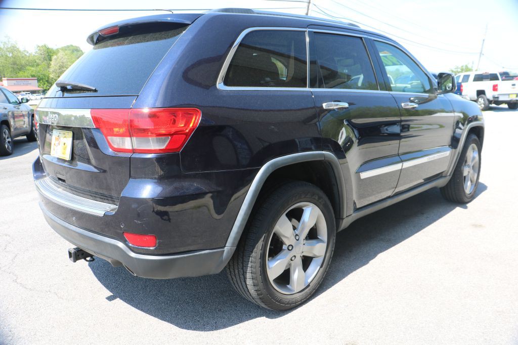 2011 Jeep Grand Cherokee Image 5