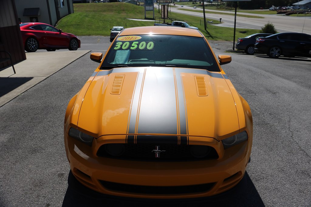 2013 Ford Mustang Image 3