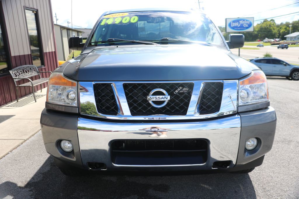 2013 Nissan Titan Image 3