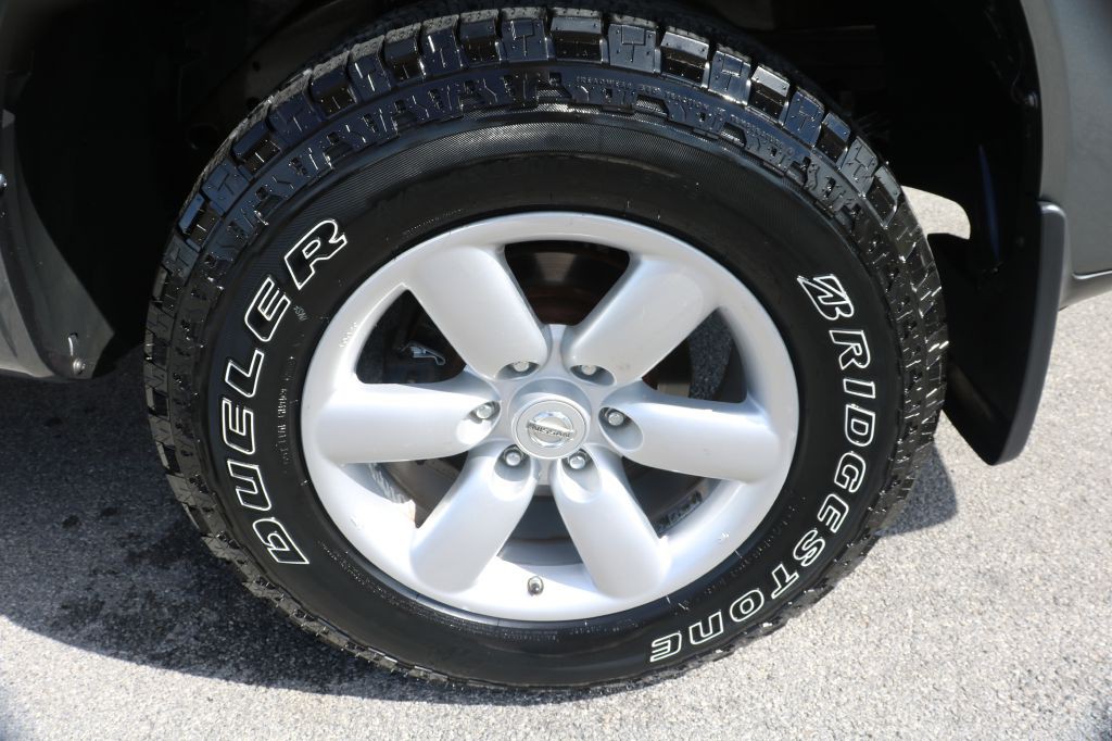 2013 Nissan Titan Image 8