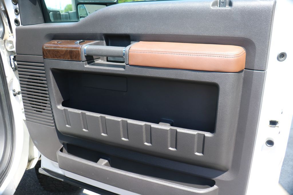 2016 Ford F-250 Image 24