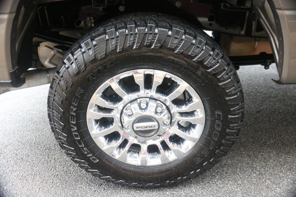 2022 Ford F-250 Image 11