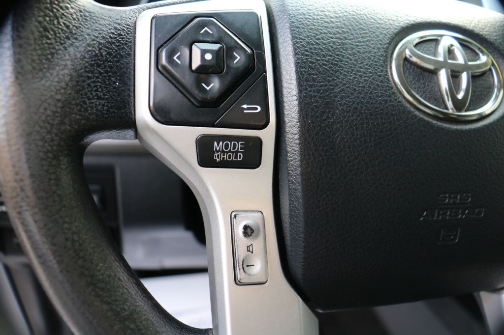 2016 Toyota Tundra Image 18
