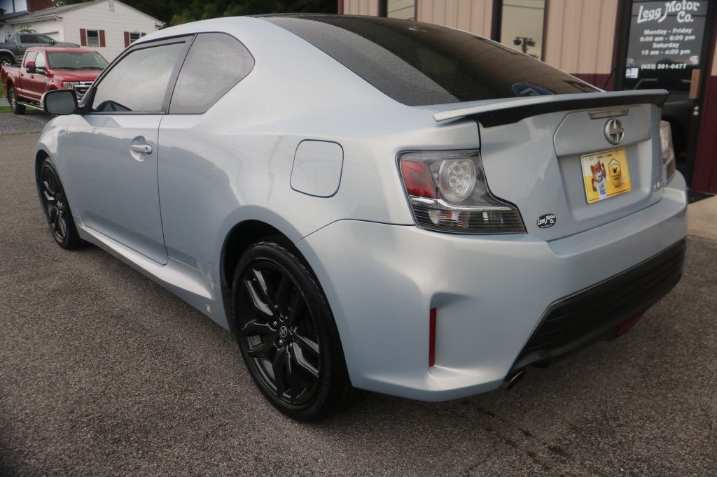 2014 Scion tC Image 7
