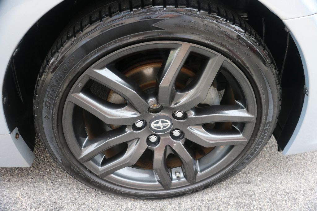 2014 Scion tC Image 10