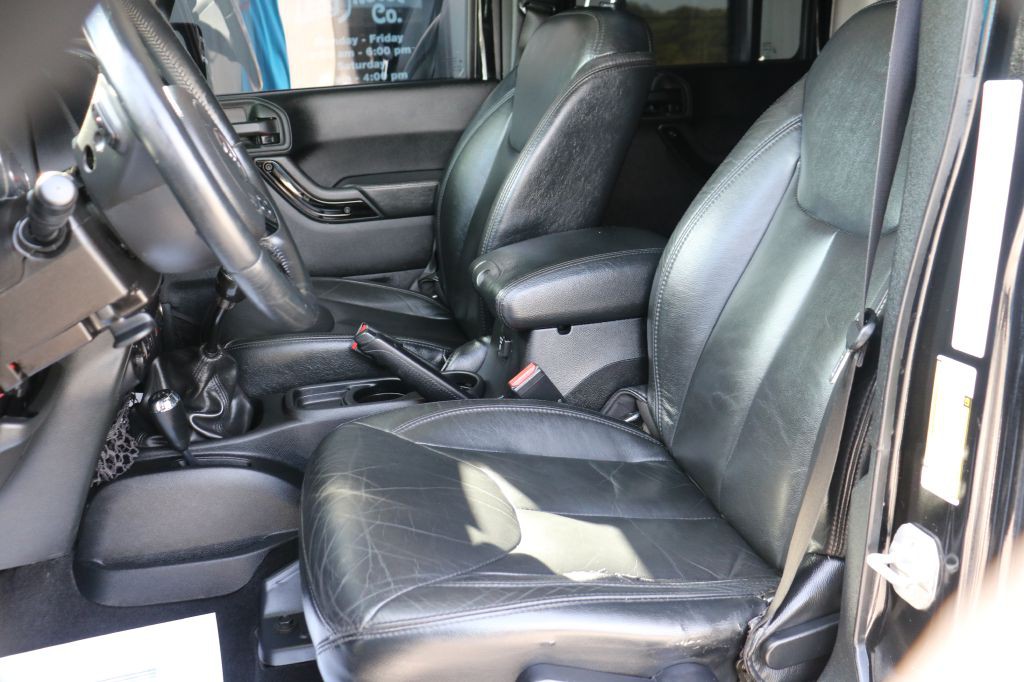 2014 Jeep Wrangler Unlimited Image 13
