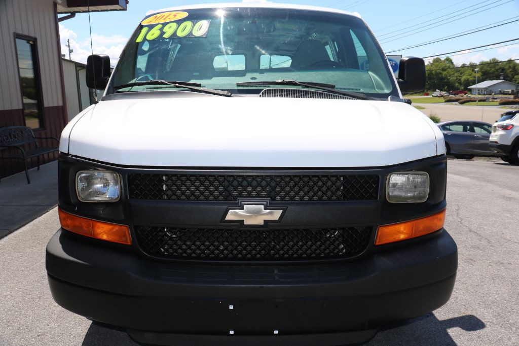 2015 Chevrolet Express Image 3
