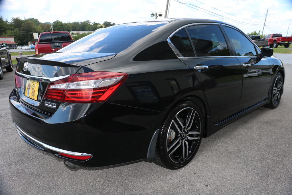 2017 Honda Accord Image 5
