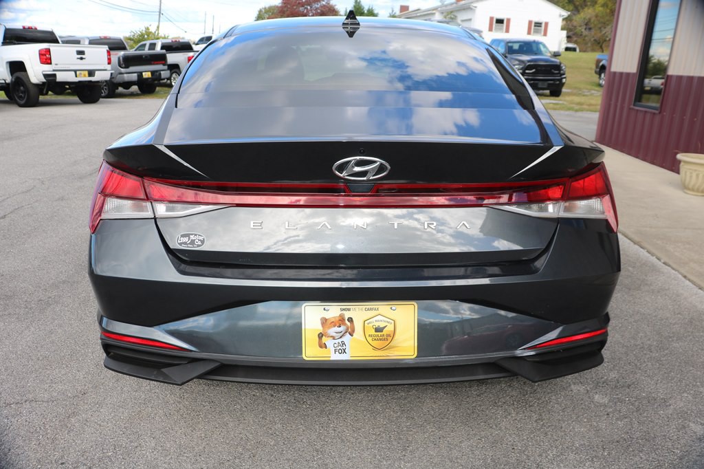 2022 Hyundai Elantra Image 6