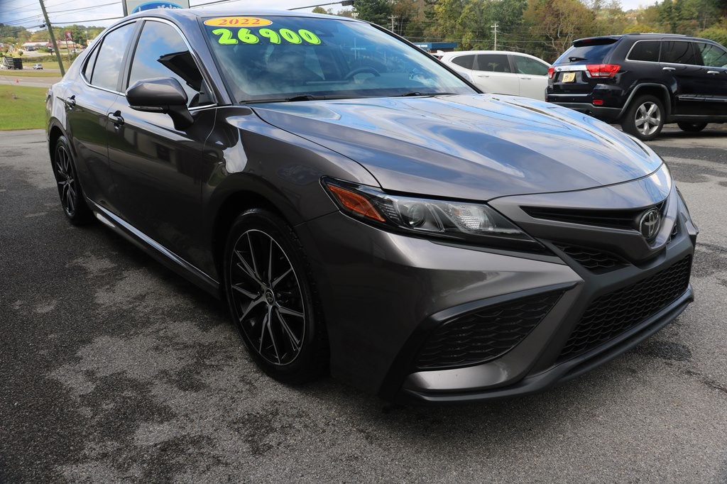 2022 Toyota Camry Image 4