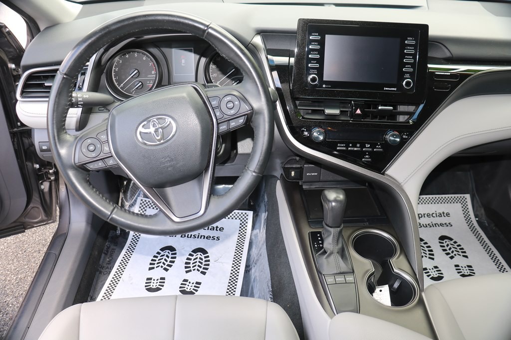 2022 Toyota Camry Image 12