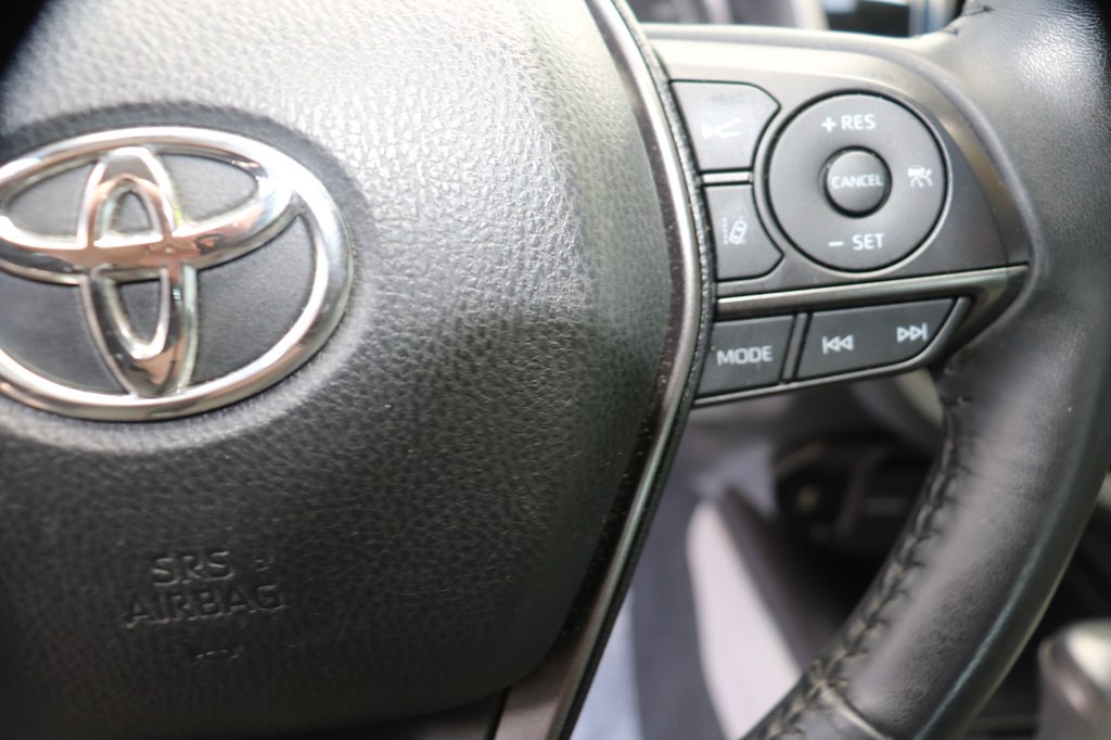 2022 Toyota Camry Image 17
