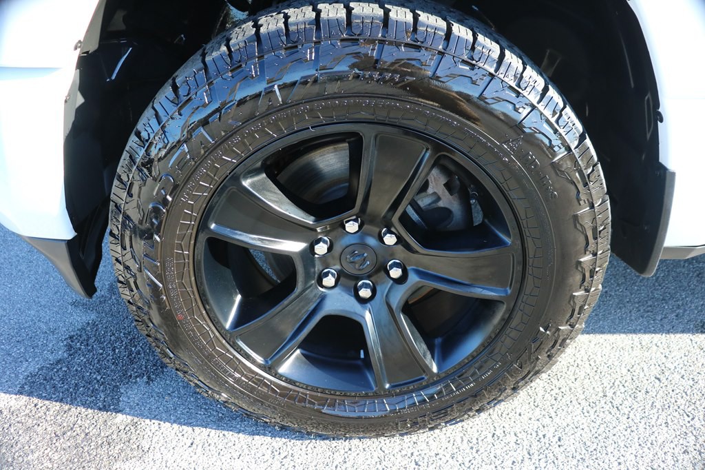 2020 RAM 1500 Image 9