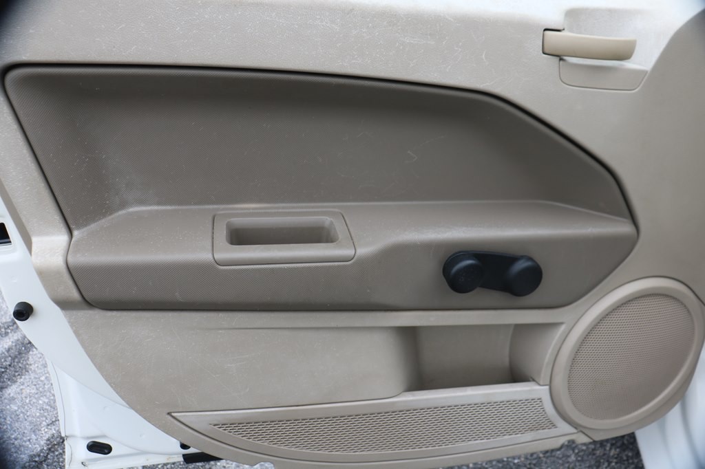 2007 Dodge Caliber Image 16