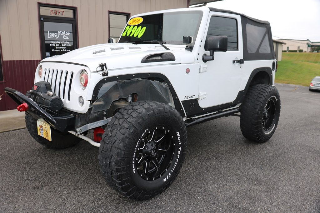 2016 Jeep Wrangler Image 2