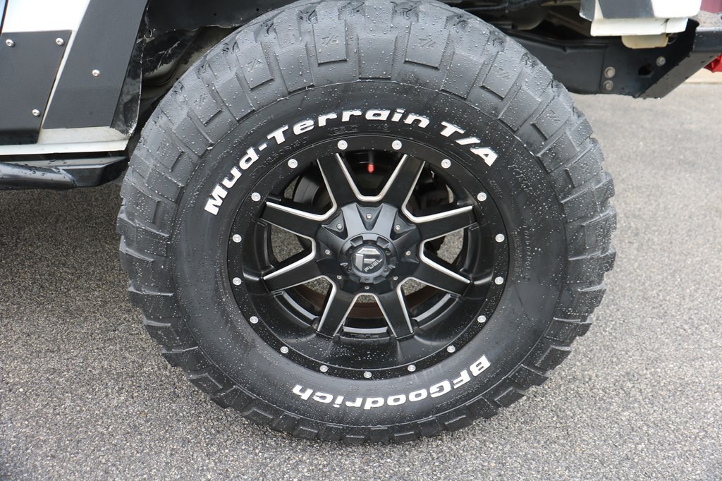 2016 Jeep Wrangler Image 8