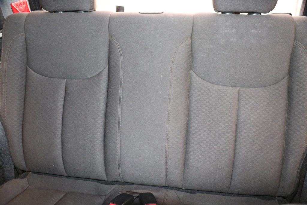 2016 Jeep Wrangler Image 15