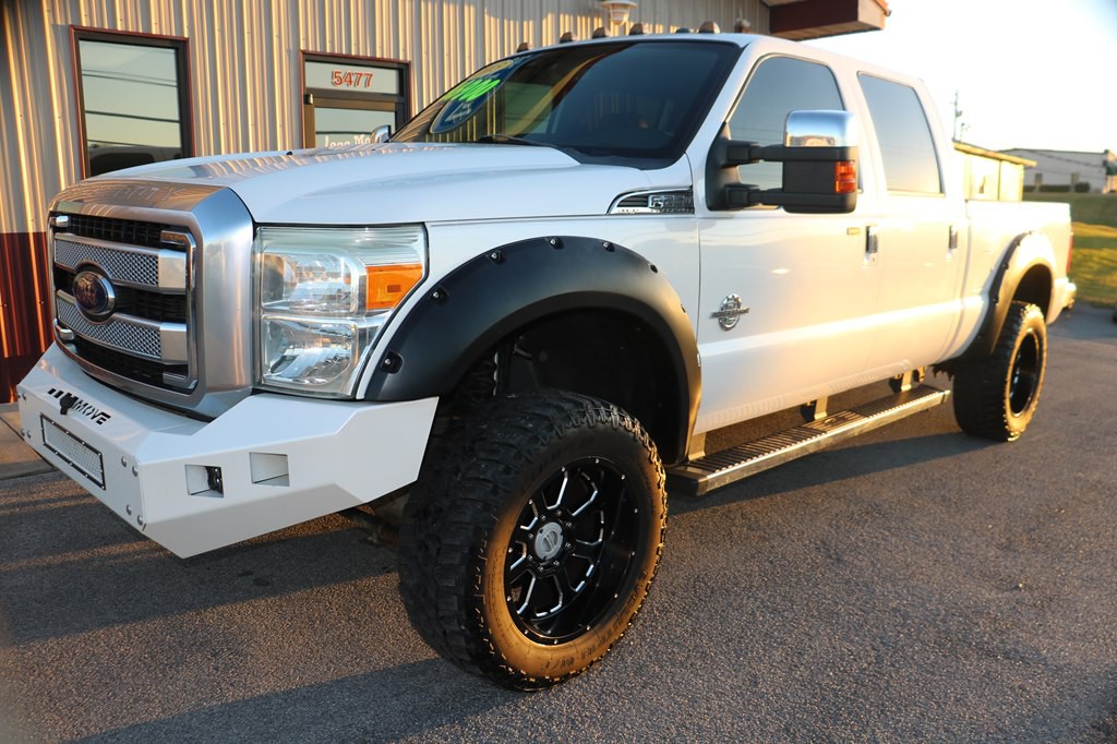 2015 Ford F-250 Image 2