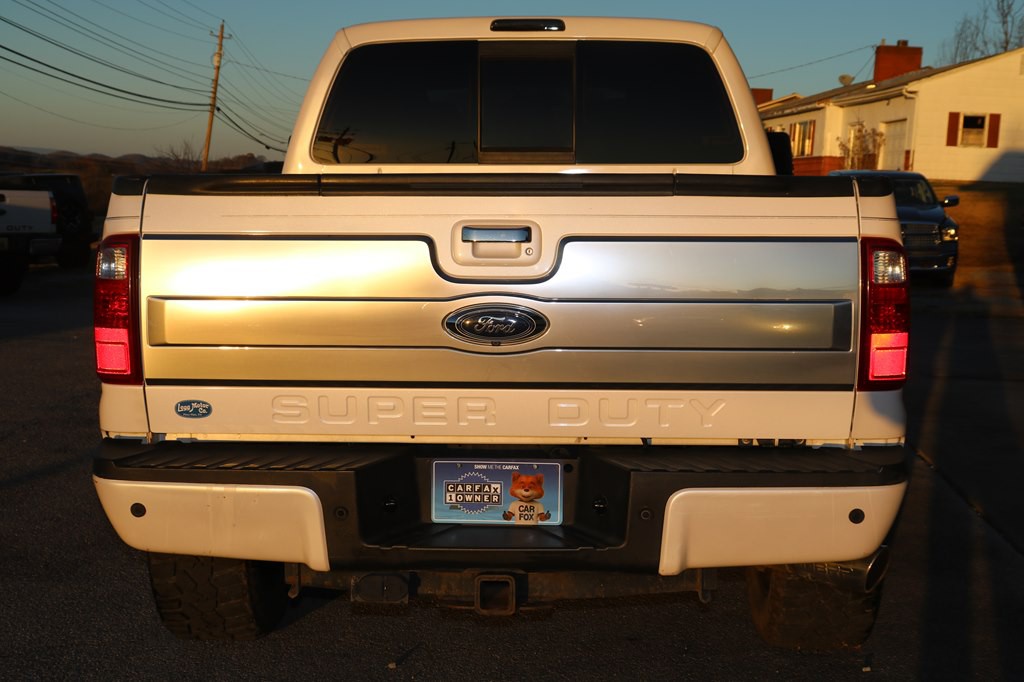 2015 Ford F-250 Image 6