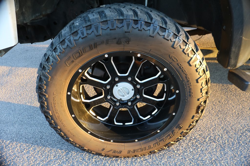 2015 Ford F-250 Image 9