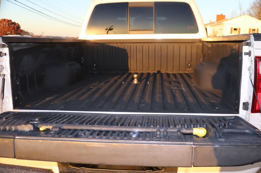 2015 Ford F-250 Image 12