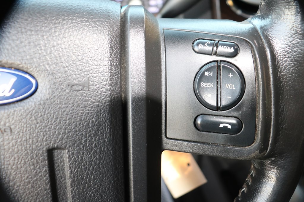 2015 Ford F-250 Image 20