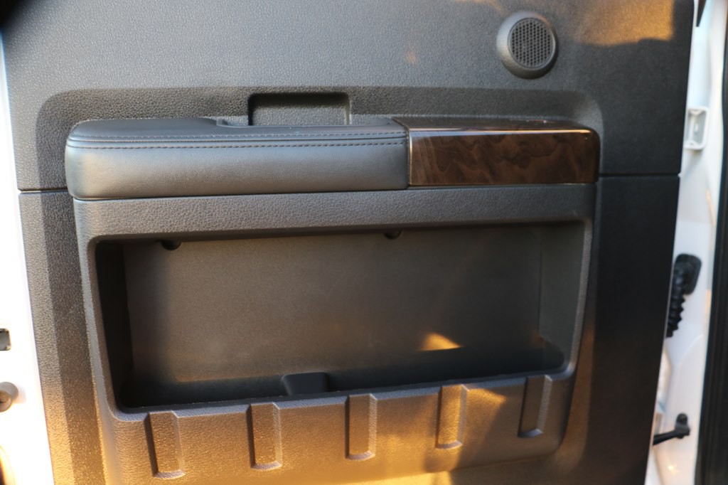 2015 Ford F-250 Image 24