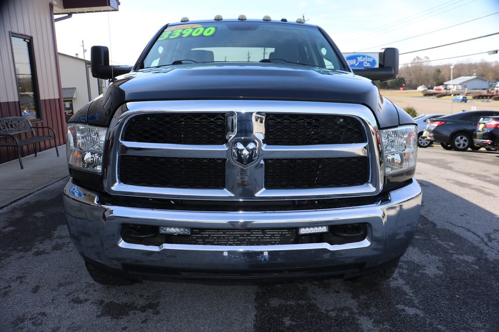 2015 RAM 2500 Image 3