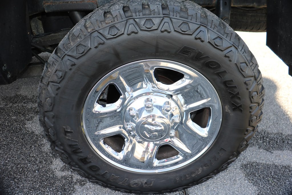 2015 RAM 2500 Image 9