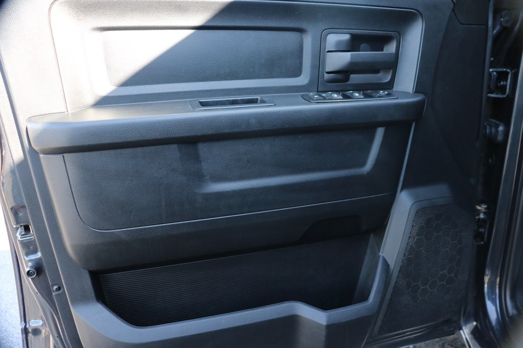 2015 RAM 2500 Image 18