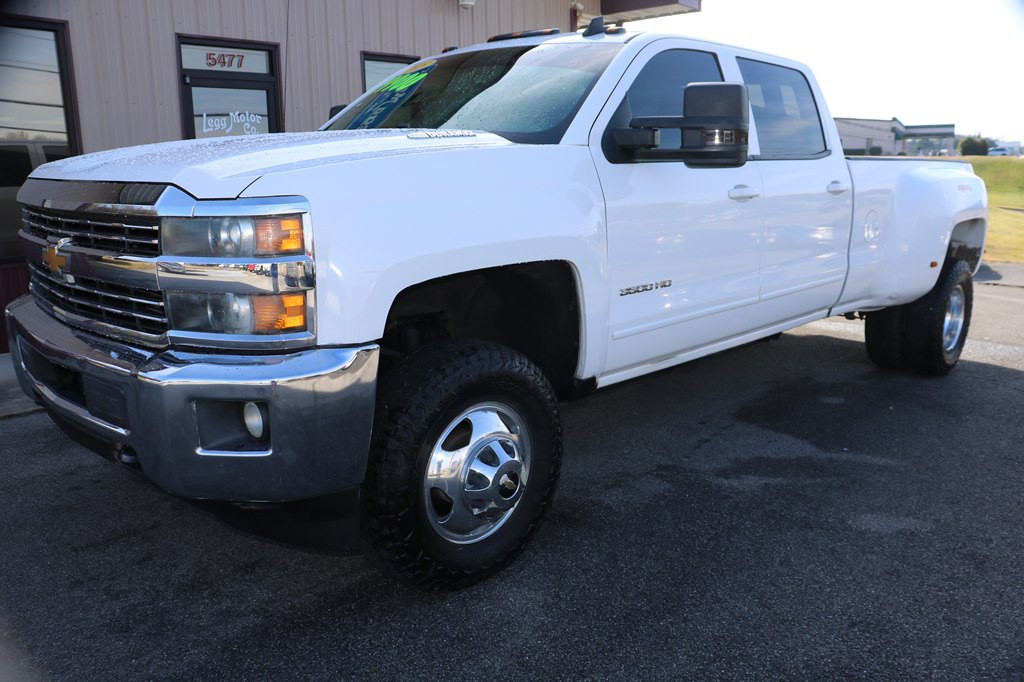 2015 Chevrolet Silverado 1500 Image 2