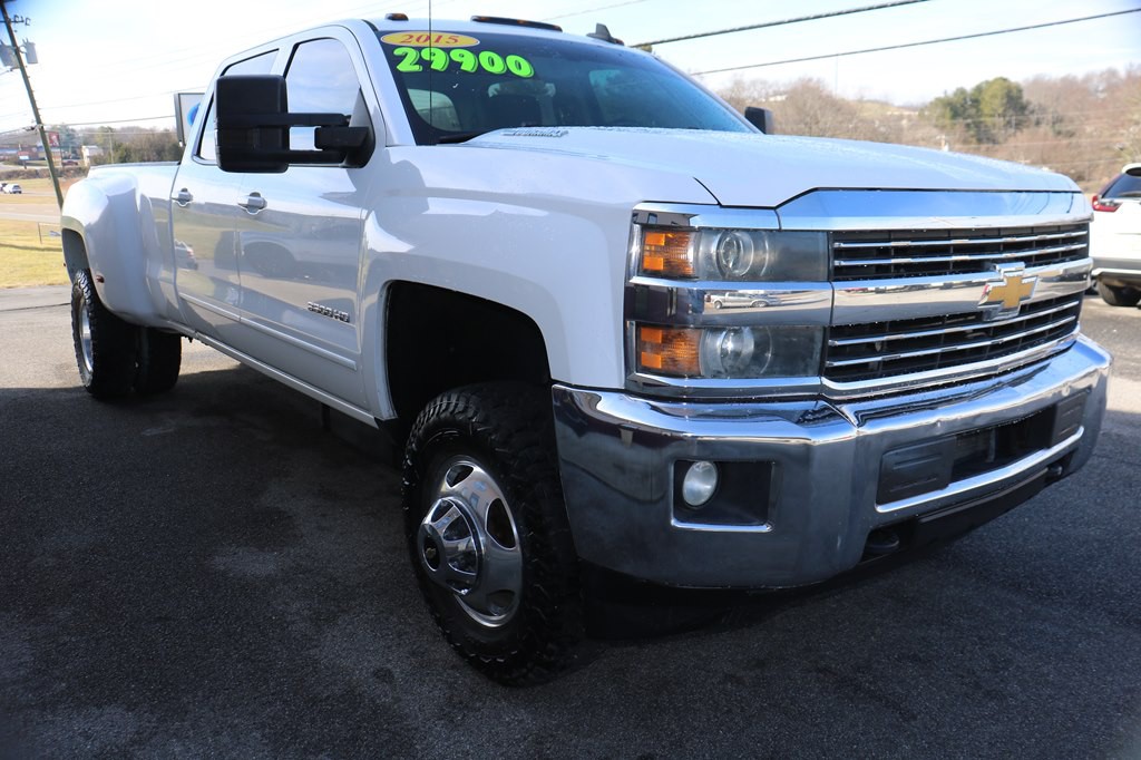 2015 Chevrolet Silverado 1500 Image 4