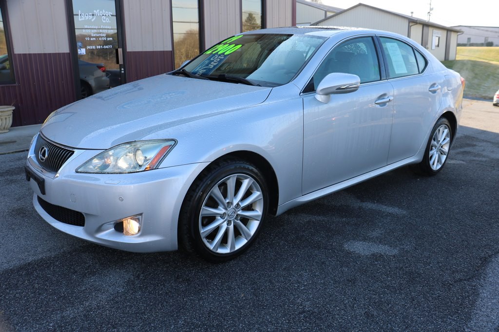 2009 Lexus IS Image 2